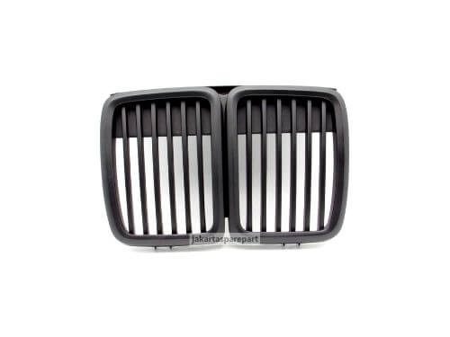 Grill BMW E30 Tahun 1983-1991 Warna Matte Black