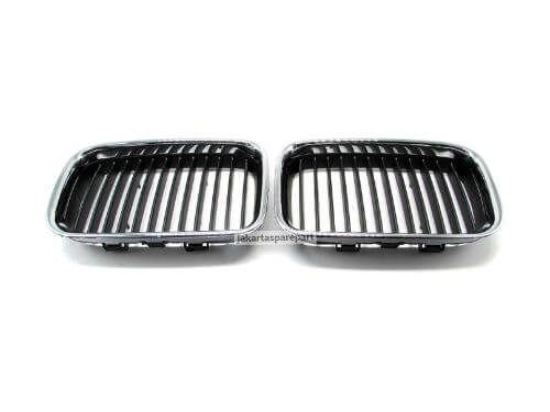 Grill BMW E36 Non Facelift Tahun 1991-1996 Warna Hitam Pinggiran Chrome