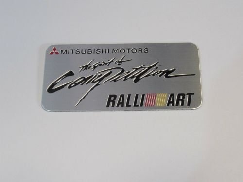 Emblem Tempel MITSUBISHI MOTORS The Spirit Of Competition RALLIART Ukuran 9x4.2cm