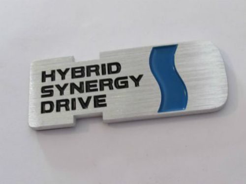 Emblem Tempel HYBRID SYNERGY DRIVE Ukuran 8.5x3.4cm