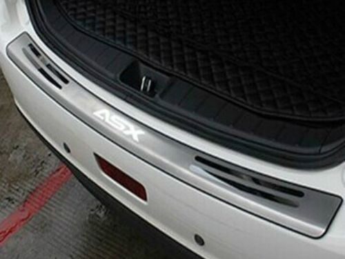 Rear Bumper Protector Mitsubishi Outlander Tahun 2011-2012