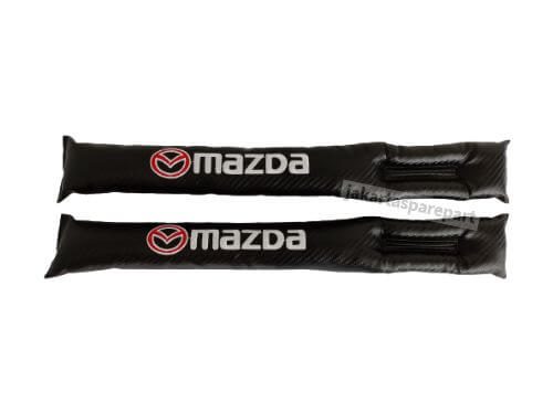 Car Seat Gap Mazda Motif Carbon Warna Hitam