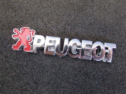 Emblem Tulisan PEUGEOT Warna Chrome Ukuran 8x1.5cm