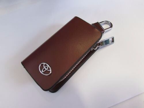 Dompet Kunci STNK Toyota Warna Coklat Tua