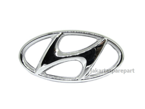 Emblem Logo Hyundai Warna Chrome Ukuran 14.5x7.2cm