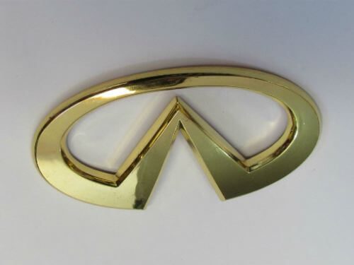 Emblem Logo Infiniti Warna Gold Ukuran 12.3x6cm