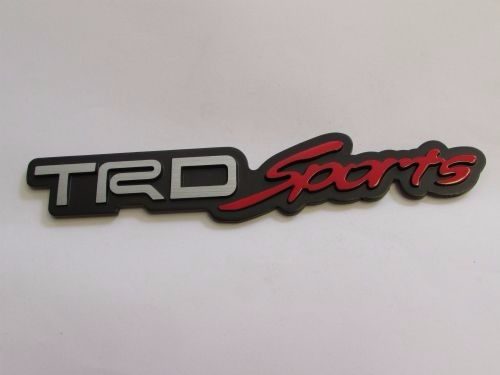 Emblem Tempel TRD Sports Warna Hitam Silver Merah