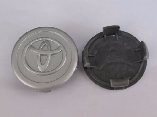 Dop Velg Toyota Innova Ukuran 65mm Warna Silver