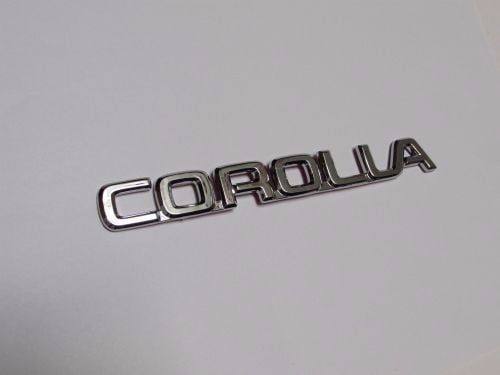 Emblem Tulisan COROLLA Ukuran 16.8x8cm Warna Chrome