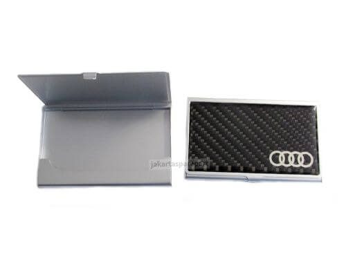 Tempat Kartu Nama Logo Audi Motif Carbon Ukuran 9.4x5.8cm