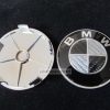 Dop Velg BMW Ukuran 68mm Warna Hitam Putih Model Carbon