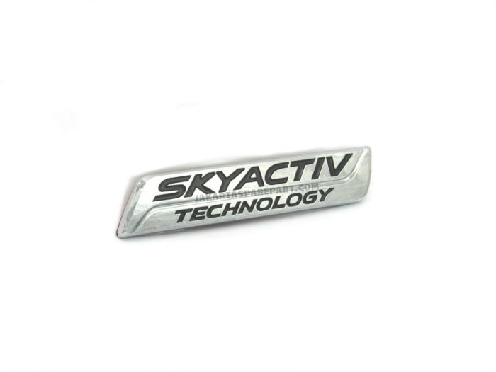 Emblem Tempel SKYACTIV TECHNOLOGY Warna Chrome Ukuran 11x2cm