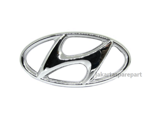 Emblem Logo Hyundai Warna Chrome Ukuran 9.8x5cm Berkaki (Dilengkapi Perekat)