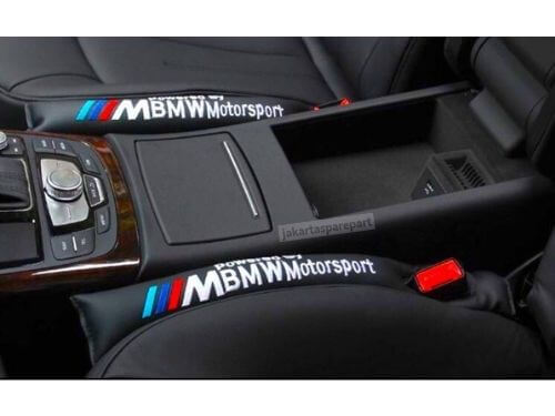 Car Seat Gap Powered By ///M BMW Motorsport