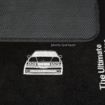 Karpet BMW Seri 3 E36 M43 318i Tahun 1997 Bahan Beludru Super Warna Hitam Logo Tulisan The Ultimate Driving Machine dan Gambar Mobil - 2 Baris