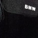 Karpet BMW Seri 5 E39 Bahan Beludru Premium Warna Hitam Logo MTech dan Tulisan BMW - 2 Baris