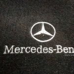 Karpet Mercedes Benz E-Class W124 Bahan Beludru Premium Warna Hitam Logo Bintang Mercedes Benz - 2 Baris