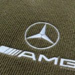Karpet Mercedes Benz E-Class W211 Bahan Beludru Super Warna Coklat Muda Logo Bintang AMG - 2 Baris