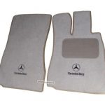 Karpet Mercedes Benz S-Class W220 Bahan Beludru Premium Warna Cream Logo Bintang Tulisan Mercedes Benz - 2 Baris